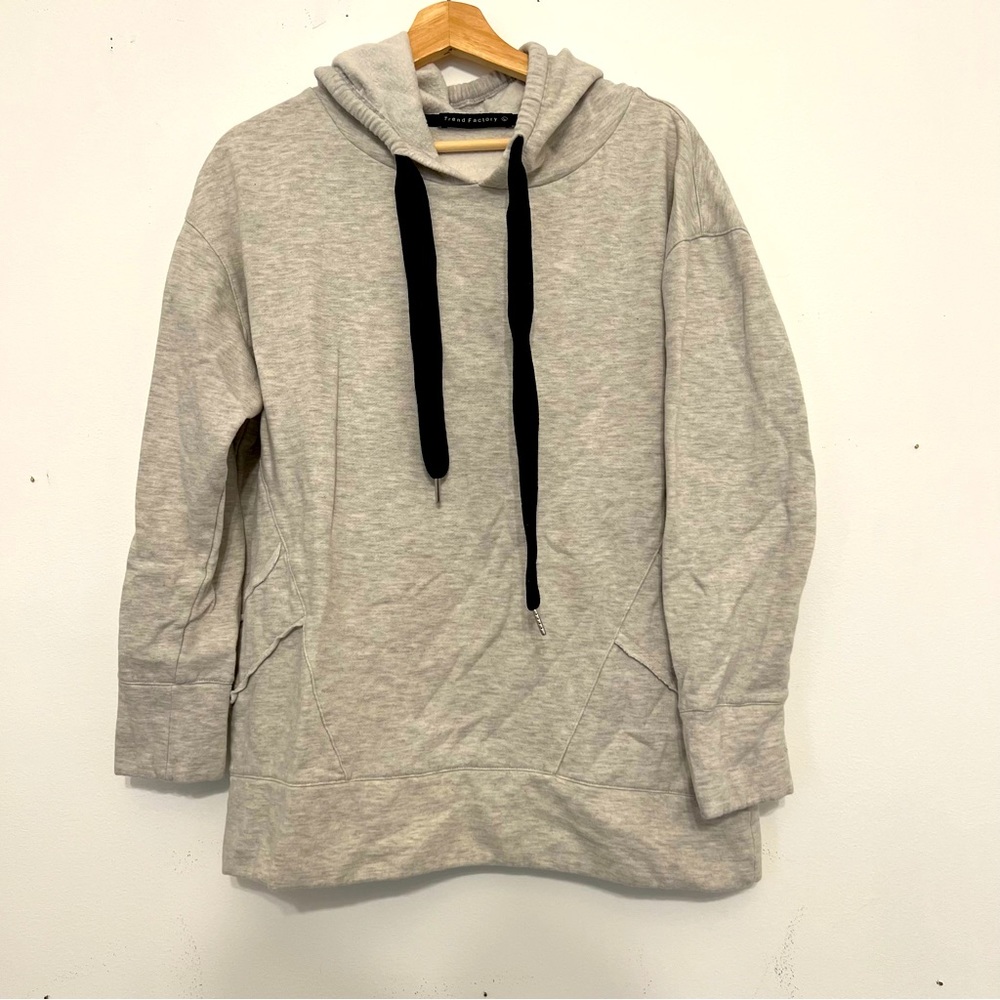TREND FACTORY- sweatshirt